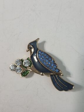 Liz Claiborne Blue Bird Brooch with blue green enameled and Clear Accents